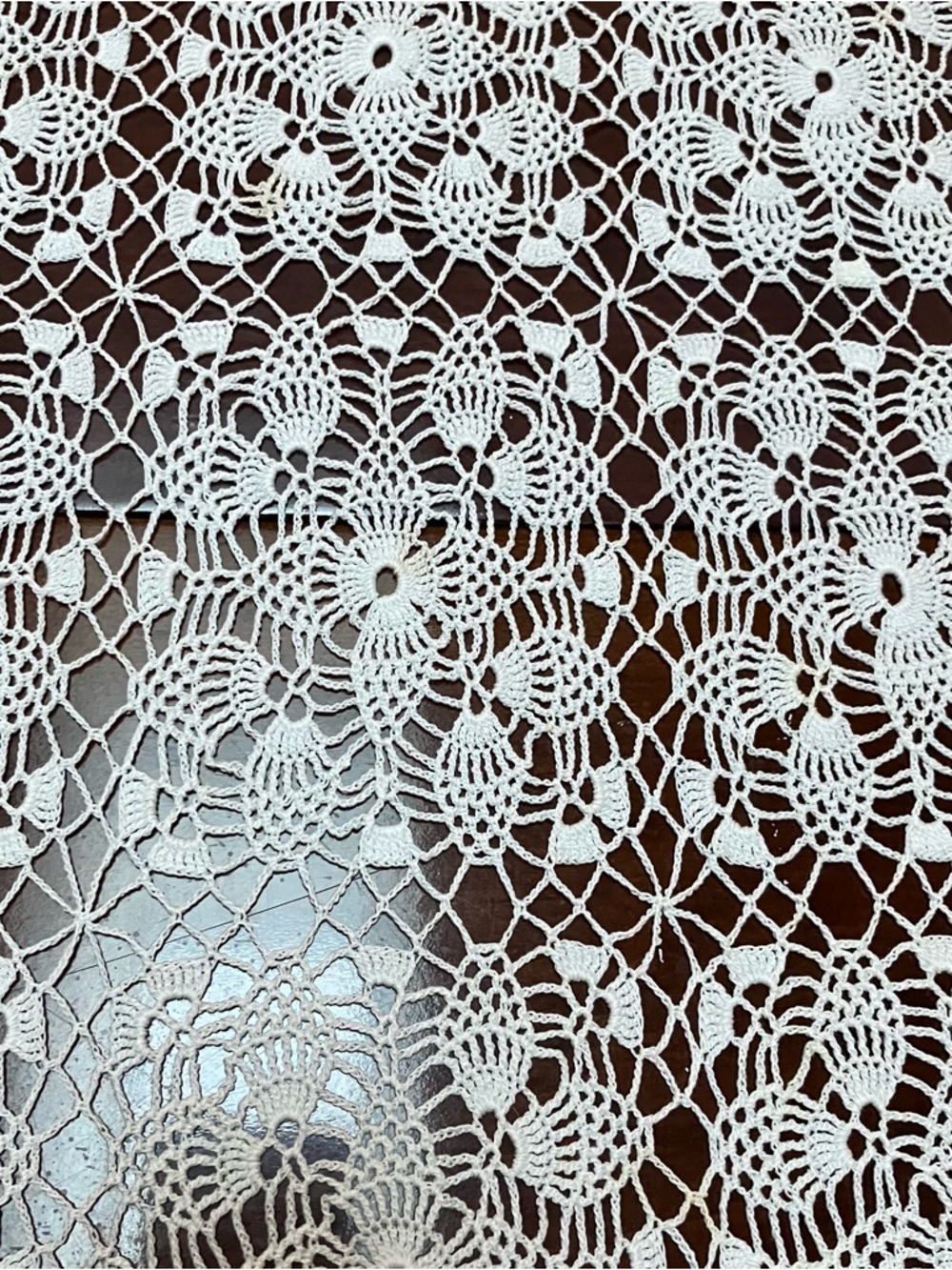 VTG White Crochet Lace Tablecloth Coverlet 48in X 92in Cottagecore Farmhouse - Picture 3 of 10